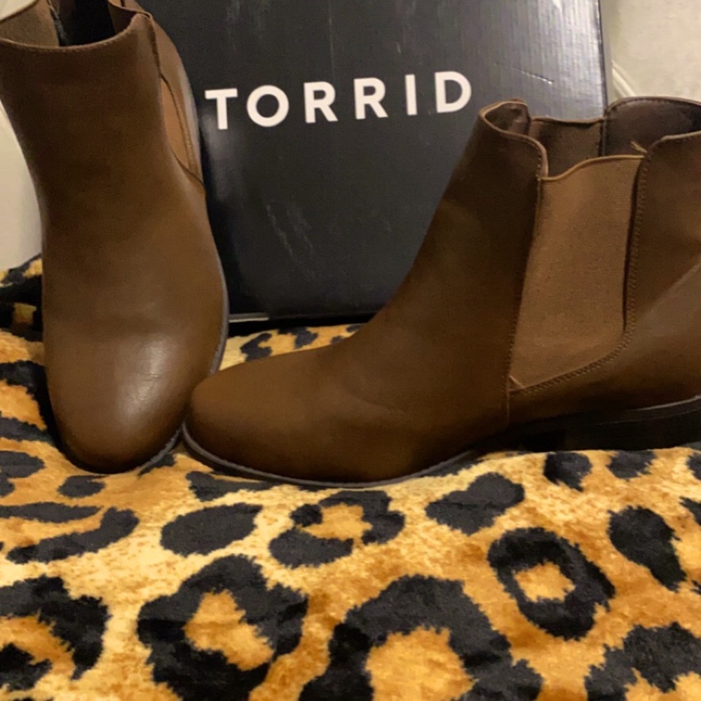 Size 11 Brown Booties Wide Width